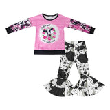 pink cow flower top +jeans outfits